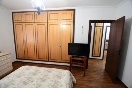 Casa à venda com 209m², 3 quartos e 2 vagasQuarto 3 - Suíte
