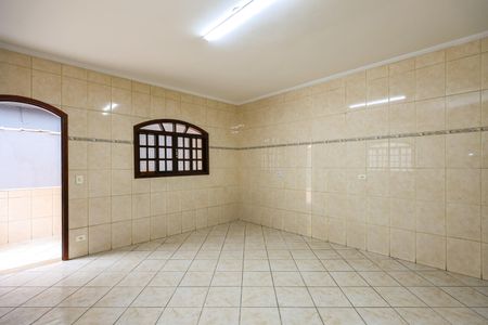 Casa para alugar com 200m², 3 quartos e 2 vagasCozinha