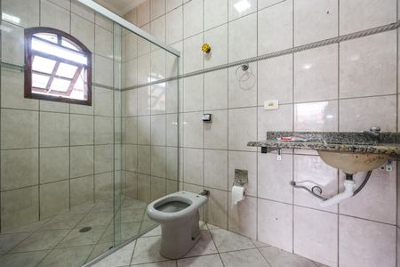 Casa para alugar com 200m², 3 quartos e 2 vagasBanheiro da Suíte