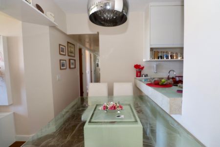 Casa de condomínio para alugar com 72m², 3 quartos e 2 vagasSala