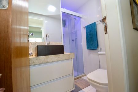 Casa de condomínio para alugar com 72m², 3 quartos e 2 vagasBanheiro