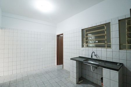 Casa para alugar com 55m², 2 quartos e sem vaga Casa para alugar com 55m², 2 quartos e sem vagaCozinha e Área de Serviço