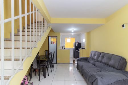 Foto 03 de casa para alugar com 2 quartos, 58m² em Céu Azul, Belo Horizonte