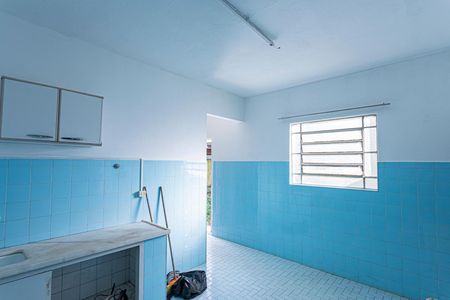 Casa para alugar com 250m², 2 quartos e 2 vagasCozinha