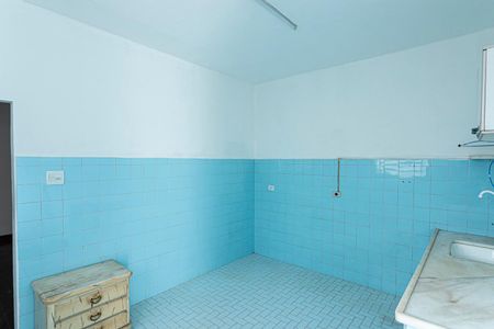 Casa para alugar com 250m², 2 quartos e 2 vagasCozinha