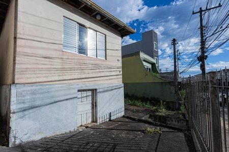 Casa para alugar com 250m², 2 quartos e 2 vagasQuintal