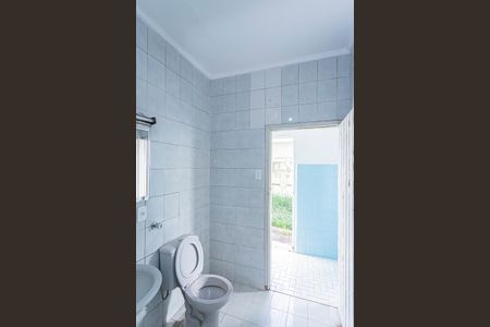 Casa para alugar com 250m², 2 quartos e 2 vagasBanheiro