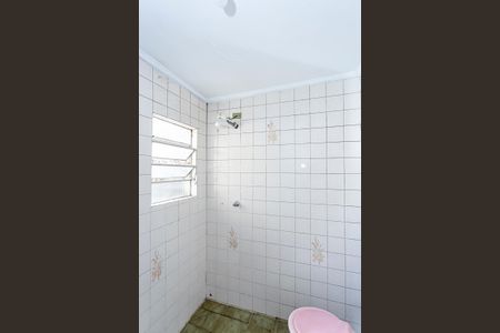 Casa para alugar com 250m², 2 quartos e 2 vagasBanheiro suite