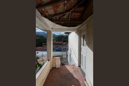 Casa para alugar com 250m², 2 quartos e 2 vagasHall de entrada