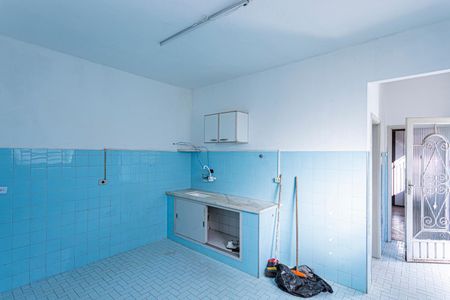 Casa para alugar com 250m², 2 quartos e 2 vagasCozinha