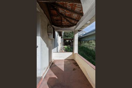 Casa para alugar com 250m², 2 quartos e 2 vagasHall de entrada