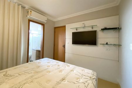 Suite 1 de apartamento para alugar com 3 quartos, 80m² em Santa Tereza, Belo Horizonte