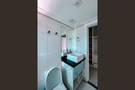 Apartamento à venda com 240m², 3 quartos e 3 vagasBanheiro da Suíte 3