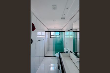 Apartamento à venda com 240m², 3 quartos e 3 vagasBanheiro da Suíte