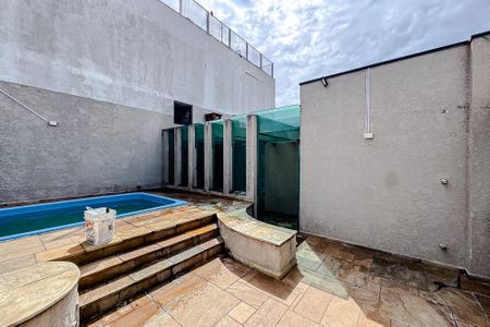 Apartamento à venda com 240m², 3 quartos e 3 vagasÁrea externa