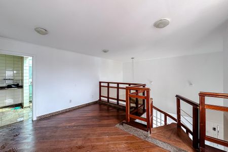 Apartamento à venda com 240m², 3 quartos e 3 vagasSala 2