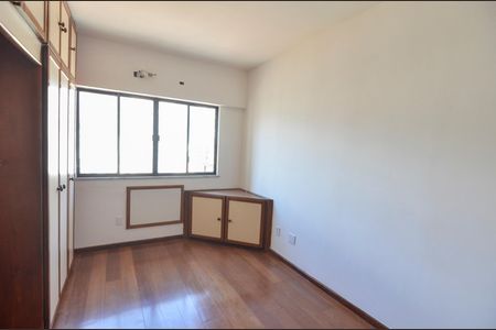 Apartamento à venda com 136m², 3 quartos e 2 vagasSuíte