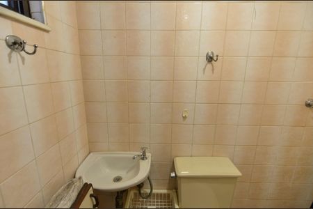 Apartamento à venda com 136m², 3 quartos e 2 vagasBanheiro de Serviço