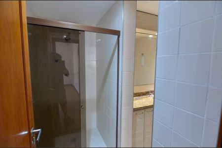 Apartamento à venda com 136m², 3 quartos e 2 vagasBanheiro Social