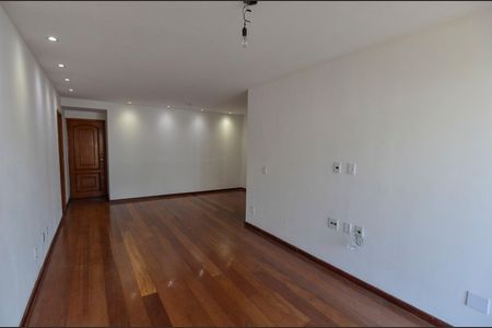 Apartamento à venda com 136m², 3 quartos e 2 vagasSala