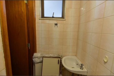 Apartamento à venda com 136m², 3 quartos e 2 vagasBanheiro de Serviço