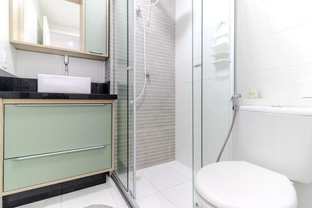 Banheiro de apartamento à venda com 1 quarto, 27m² em Vila Buarque, São Paulo