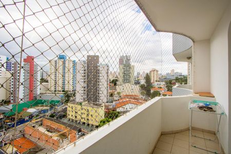 Apartamento à venda com 156m², 3 quartos e 2 vagasVaranda