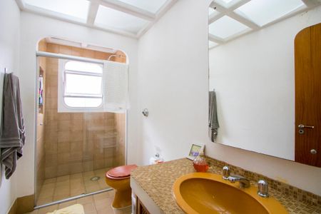 Apartamento à venda com 156m², 3 quartos e 2 vagasBanheiro social