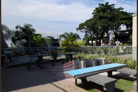 Apartamento para alugar com 52m², 2 quartos e sem vagaÁrea comum - Piscina