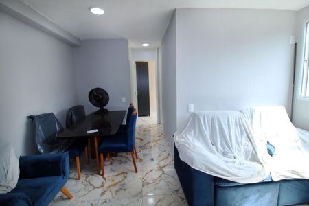 Sala de apartamento para alugar com 2 quartos, 52m² em Pavuna, Rio de Janeiro