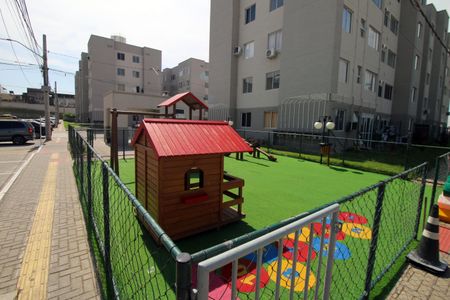 Apartamento para alugar com 52m², 2 quartos e sem vagaÁrea comum - Playground