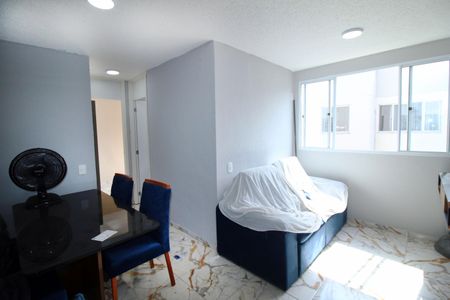 Sala de apartamento para alugar com 2 quartos, 52m² em Pavuna, Rio de Janeiro