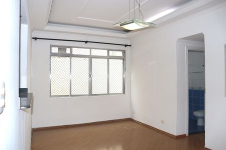 Apartamento à venda com 71m², 2 quartos e sem vagaSala