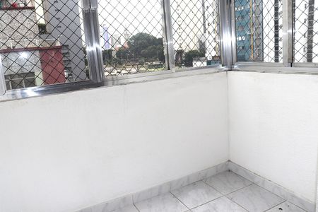 Apartamento à venda com 71m², 2 quartos e sem vagaVaranda