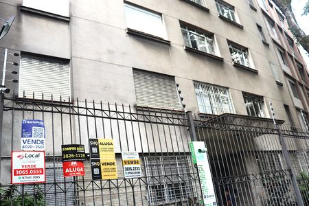 Apartamento à venda com 71m², 2 quartos e sem vagaFachada