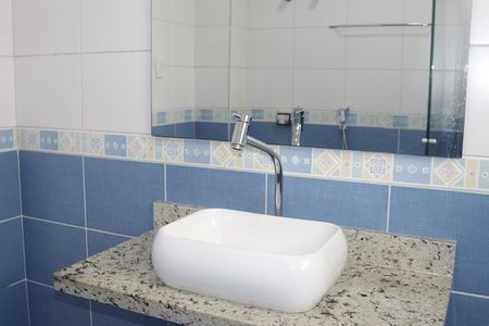 Apartamento à venda com 71m², 2 quartos e sem vagaBanheiro