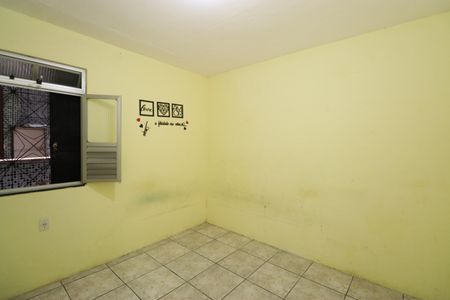 Quarto 2 de kitnet/studio para alugar com 2 quartos, 28m² em Engomadeira, Salvador