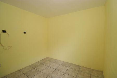 Quarto 1 de kitnet/studio para alugar com 2 quartos, 28m² em Engomadeira, Salvador