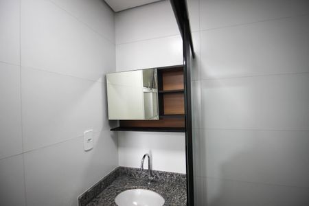 Apartamento para alugar com 70m², 3 quartos e 4 vagas
