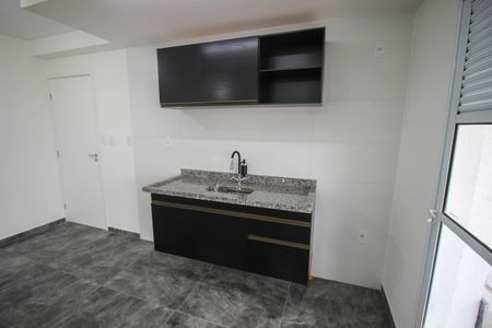 Apartamento para alugar com 70m², 3 quartos e 4 vagas