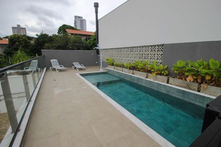 Apartamento para alugar com 70m², 3 quartos e 4 vagas