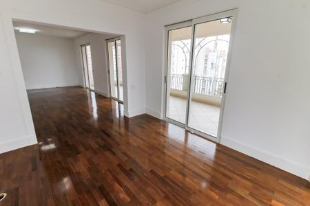Apartamento à venda com 260m², 4 quartos e 4 vagasSala 2
