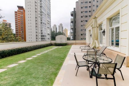 Apartamento à venda com 260m², 4 quartos e 4 vagasÁrea comum