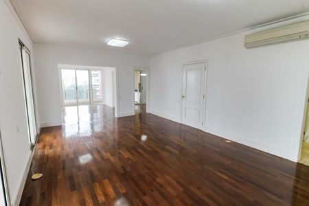 Apartamento à venda com 260m², 4 quartos e 4 vagasSala 1