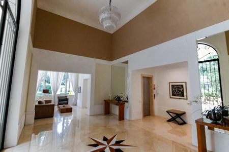 Apartamento à venda com 260m², 4 quartos e 4 vagasHall de entrada