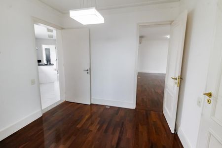 Apartamento à venda com 260m², 4 quartos e 4 vagasSala 3 