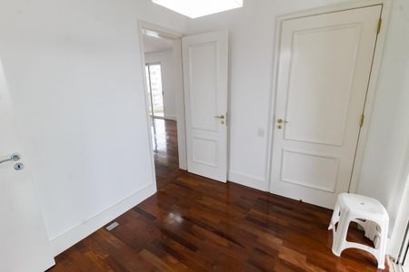 Apartamento à venda com 260m², 4 quartos e 4 vagasSala 3 