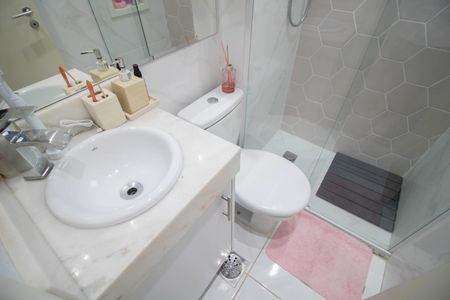 Apartamento à venda com 94m², 3 quartos e 3 vagasBANHEIRO