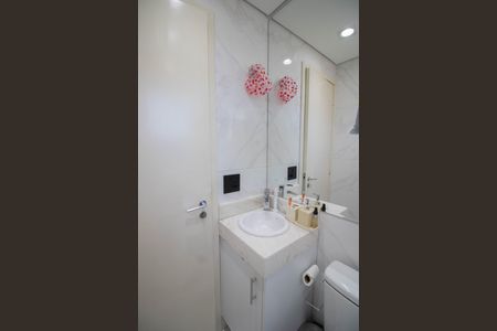Apartamento à venda com 94m², 3 quartos e 3 vagasBANHEIRO