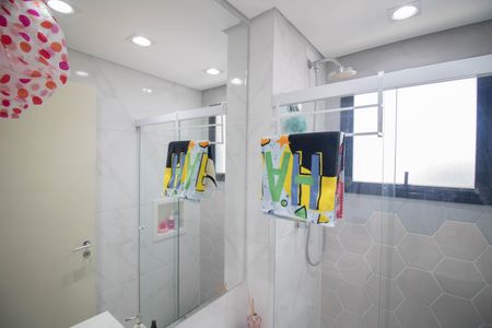 Apartamento à venda com 94m², 3 quartos e 3 vagasBANHEIRO